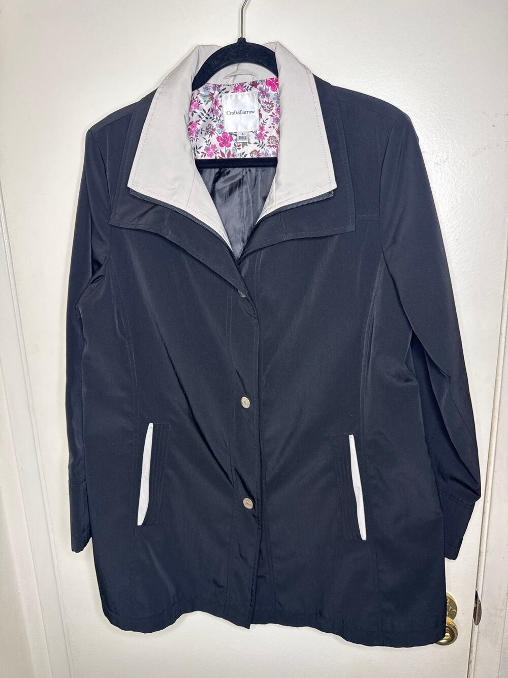 Croft and Borrow Sz L Black and Tan Sailing Rain Coat Fisherman All Weather